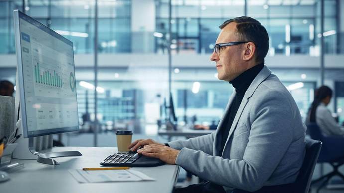 Overseas talent recruitment - What is the job of a big data engineer like