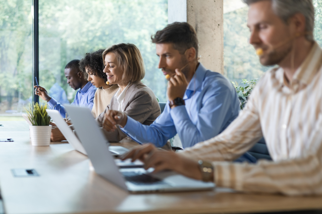 Global Career Development for Bilingual Talent: Joining Expanding Chinese Companies (English + Language & Multicultural Skills)