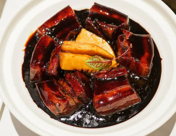 China Food Guide - Sweet, Sour, Spicy, and Beyond 3 shanghai food