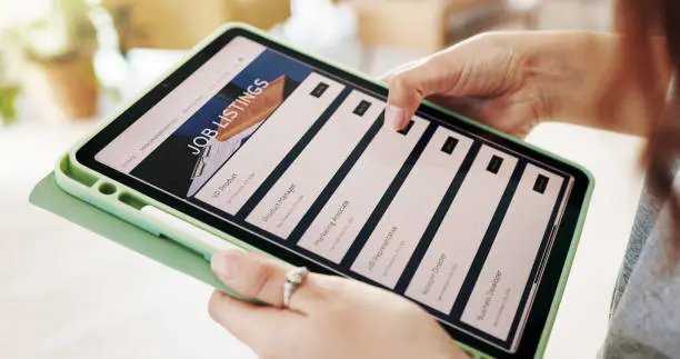 How to Spot Bad Employers on Job Search Apps 2 job listing
