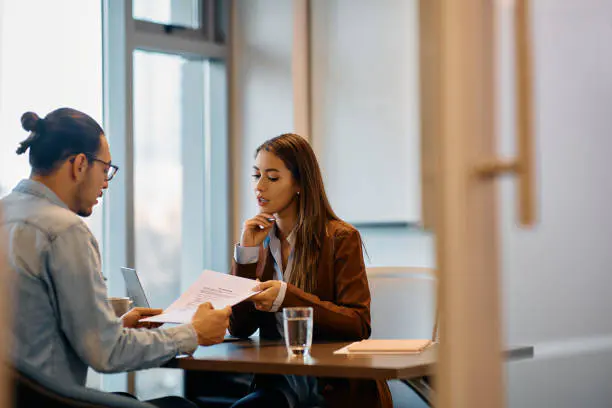 How to Spot Bad Employers on Job Search Apps 3 75
