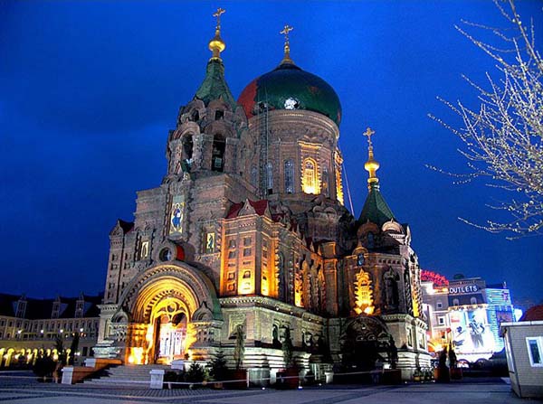 2.Saint Sophia Cathedral, Harbin(Harbin Ice Festival).jpg