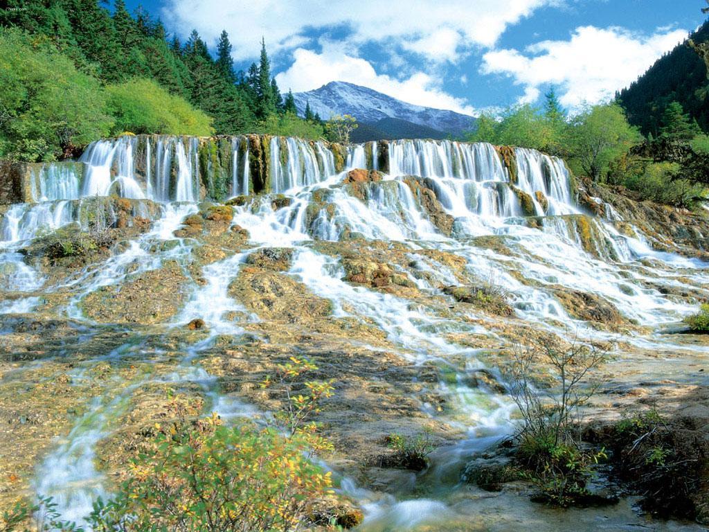 1. Sichuan Hailuogou Glacier National Park.jpg