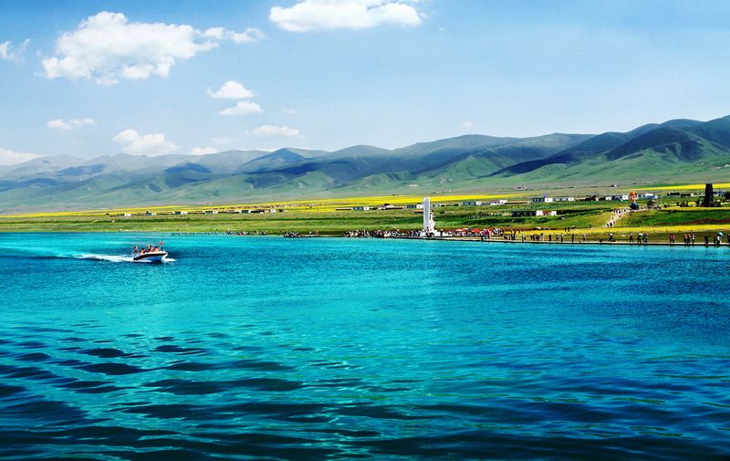 6. Qinghai Qinghai Lake.jpg